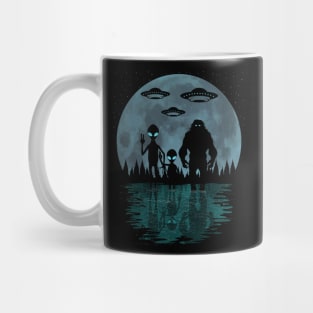 Alien And BIgfoot Moon Mug